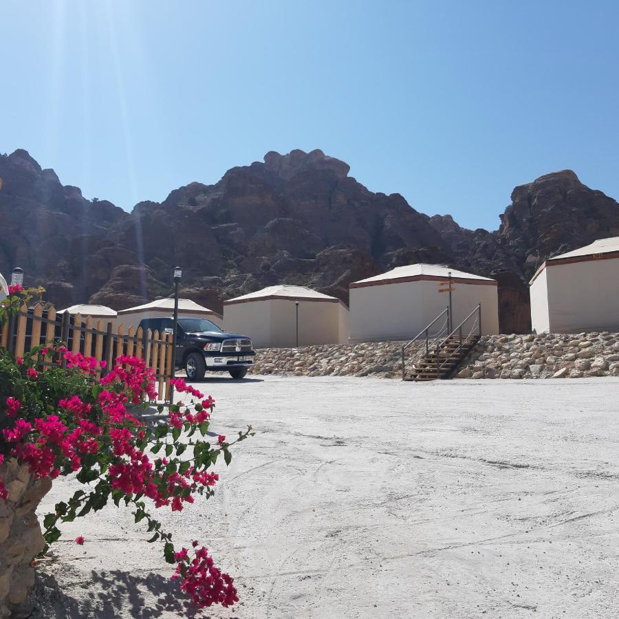 Hotel The Rock Camp Petra Wadi Musa Exteriér fotografie